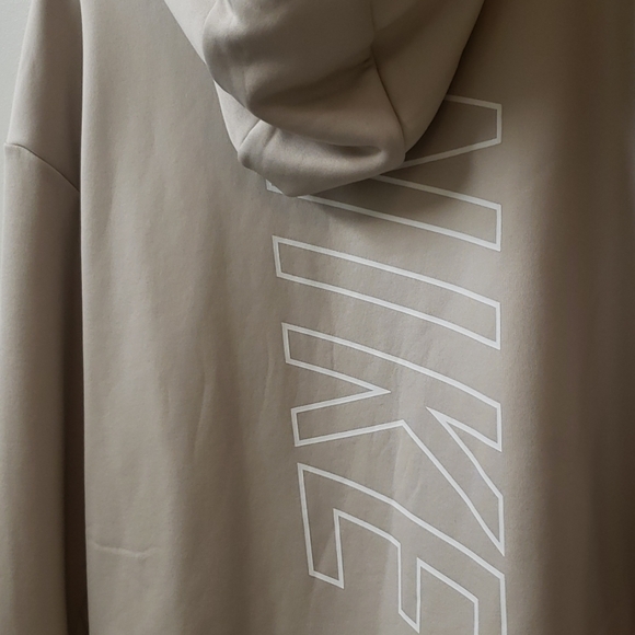 Cream Nike Hoodie - Picture 2 of 3